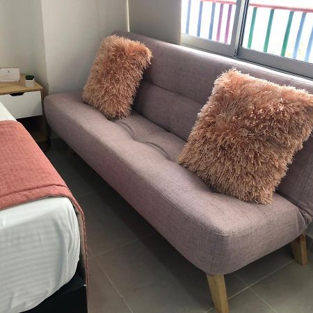 Apartamento Frente Al Malecon Guatape Exterior photo