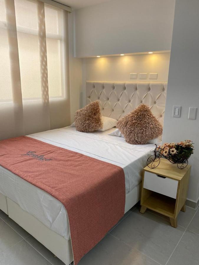 Apartamento Frente Al Malecon Guatape Exterior photo