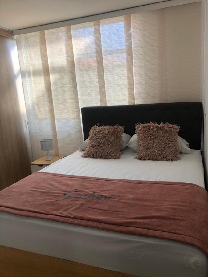 Apartamento Frente Al Malecon Guatape Exterior photo