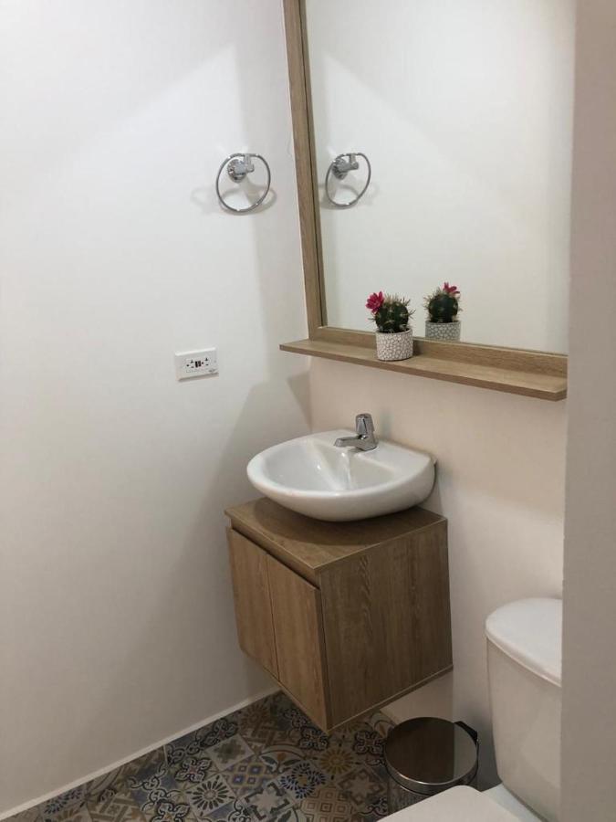 Apartamento Frente Al Malecon Guatape Exterior photo
